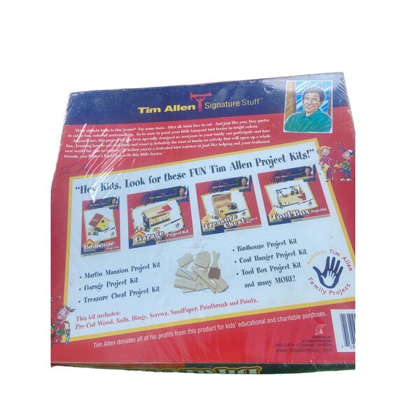 Tim Allen Barnyard Bird feeder - Picture 2 of 2